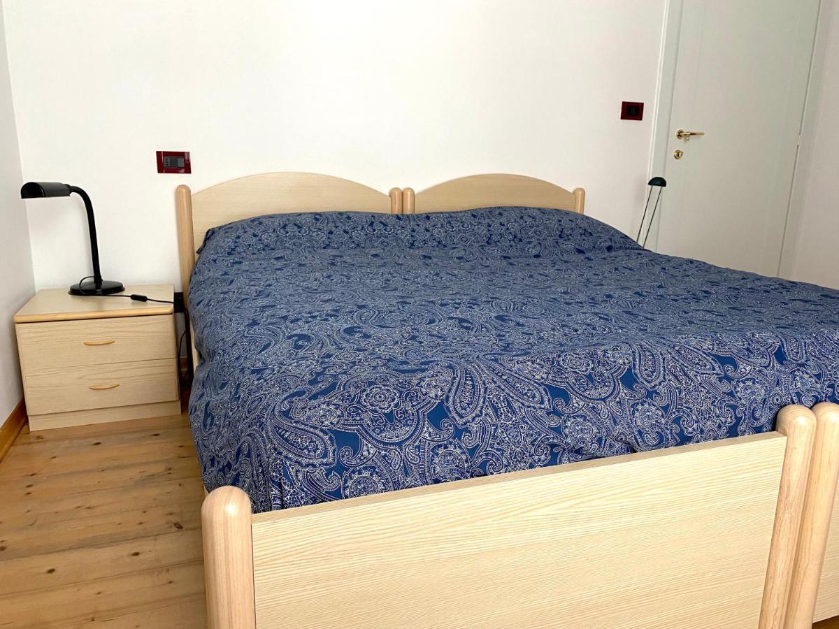 Brusago Laghetto Delle Buse Home מראה חיצוני תמונה